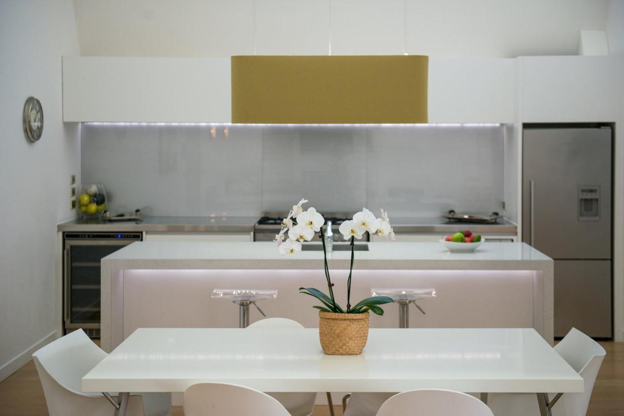 Luxurious Loft Apartments In The Heart Of Ahuriri Napier Εξωτερικό φωτογραφία